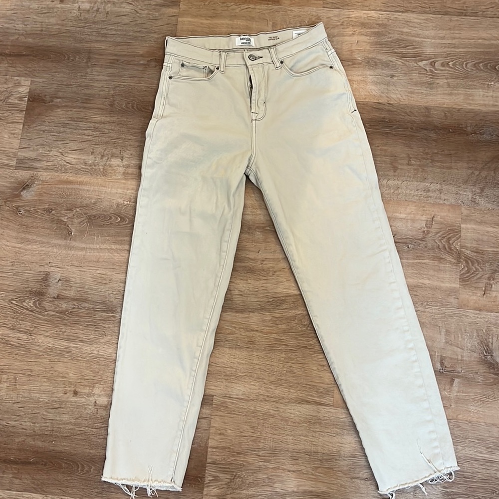 Kensie Jeans | Tan Color | High-Rise Slim Leg | Size: 6/28